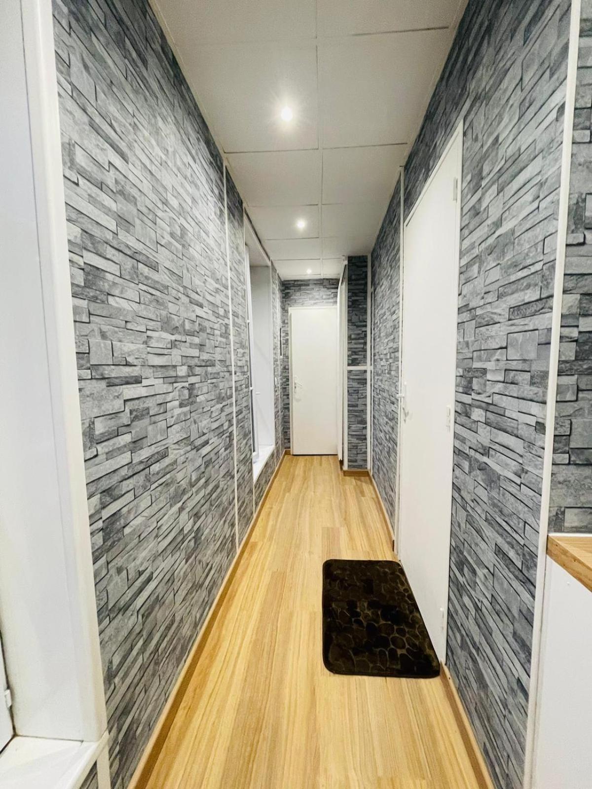 Studio Confortable- Disneyland Paris - Val D Europe - Plein Centre Ville Meaux - 2 Pers 外观 照片